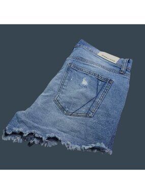Kendall + Kylie Womens Distressed Denim Shorts 7 Light Wash Raw Hem Ripped Style